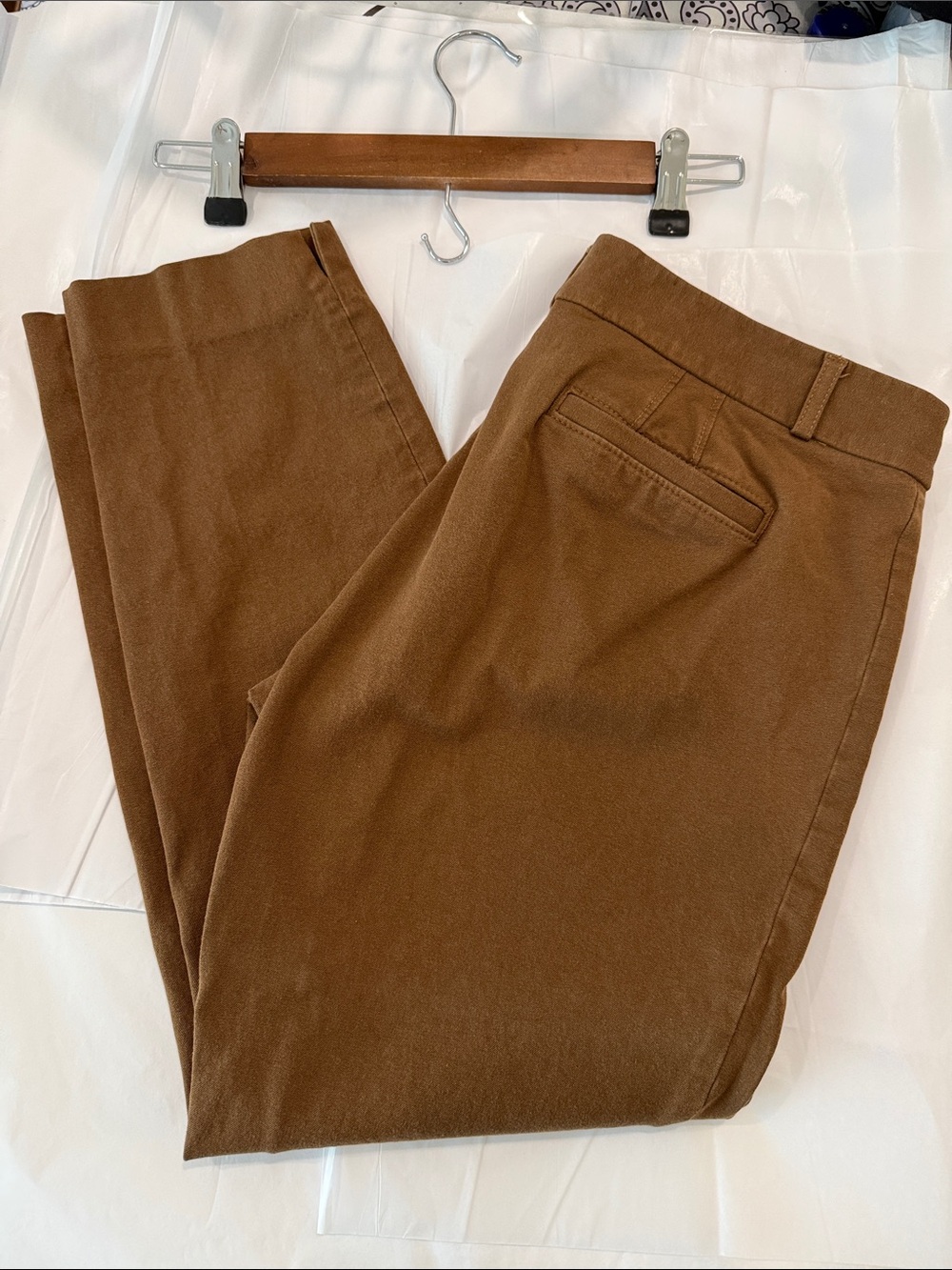 Banana Republic Brown Straight-Leg Capris